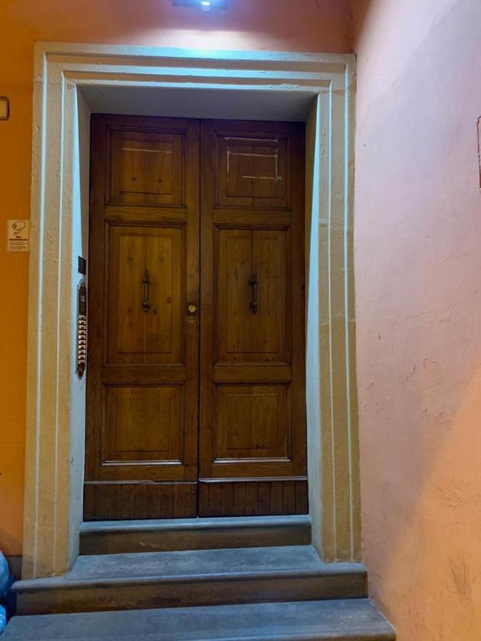 Villa Monolocale Centro Storico Via Piella Bologna Exterior foto
